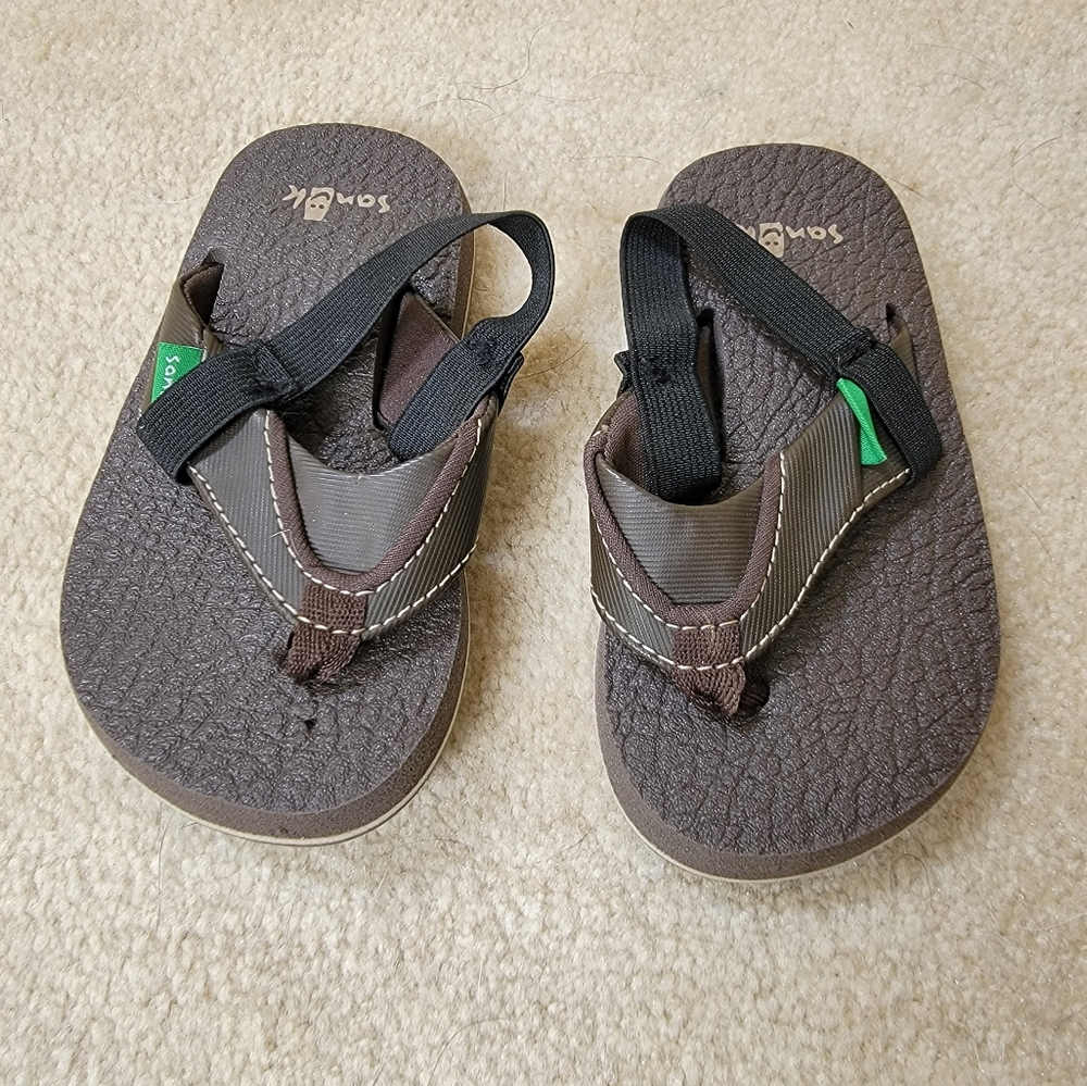 Sanuk Cozy Flip Flops